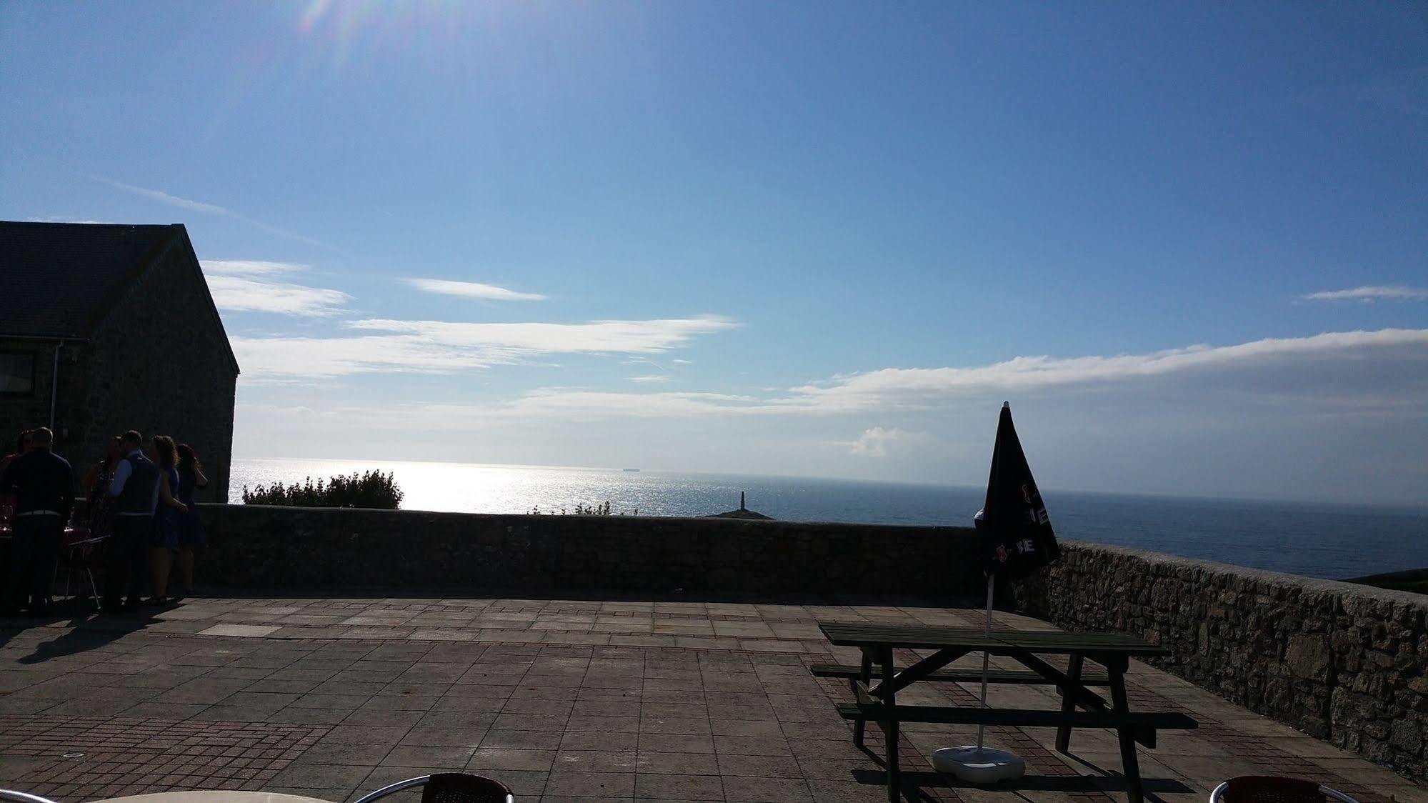 Cape Cornwall Club St Just Exteriör bild